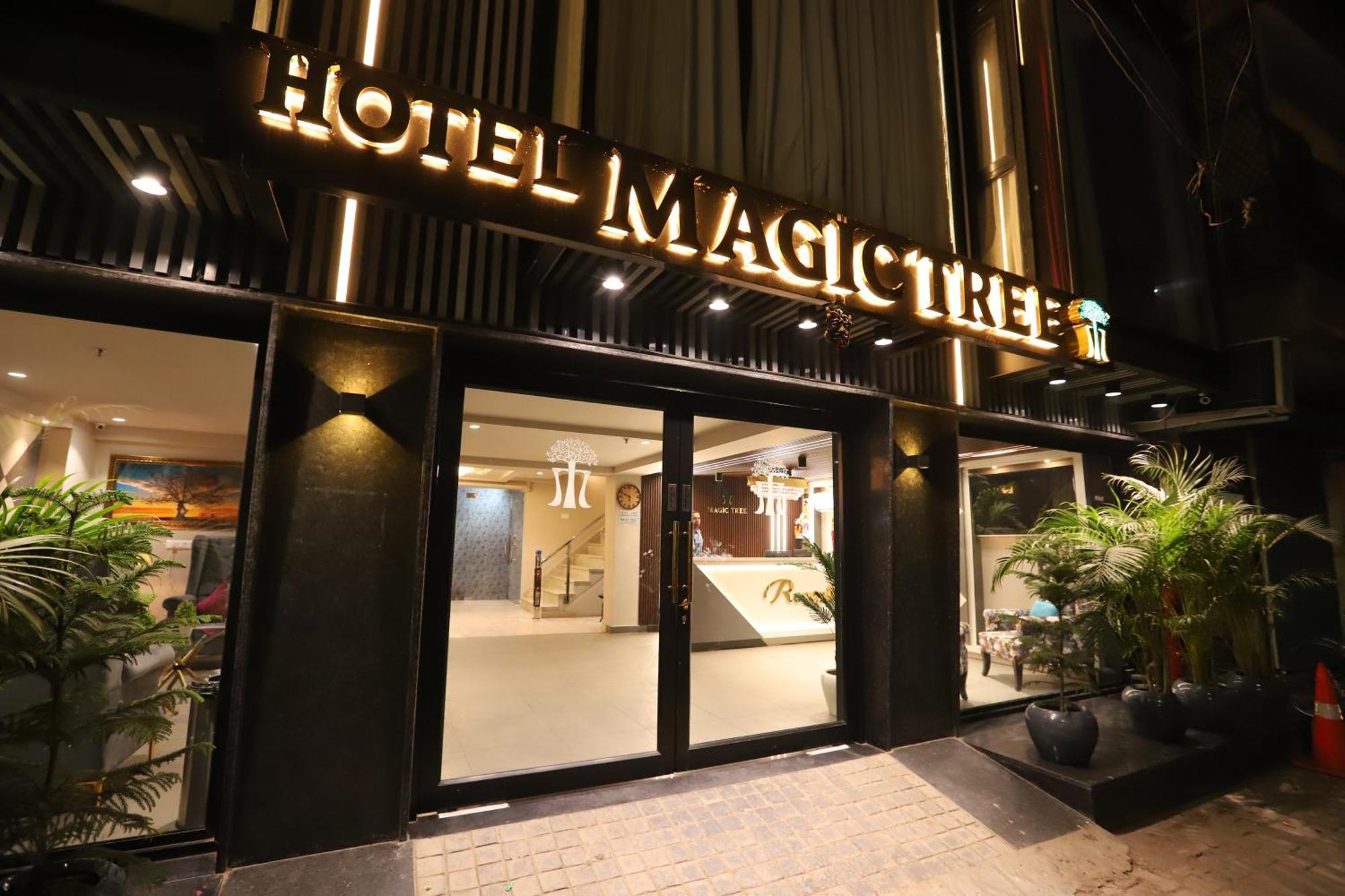 Hotel The Magic Tree - Paharganj Nové Dillí Exteriér fotografie