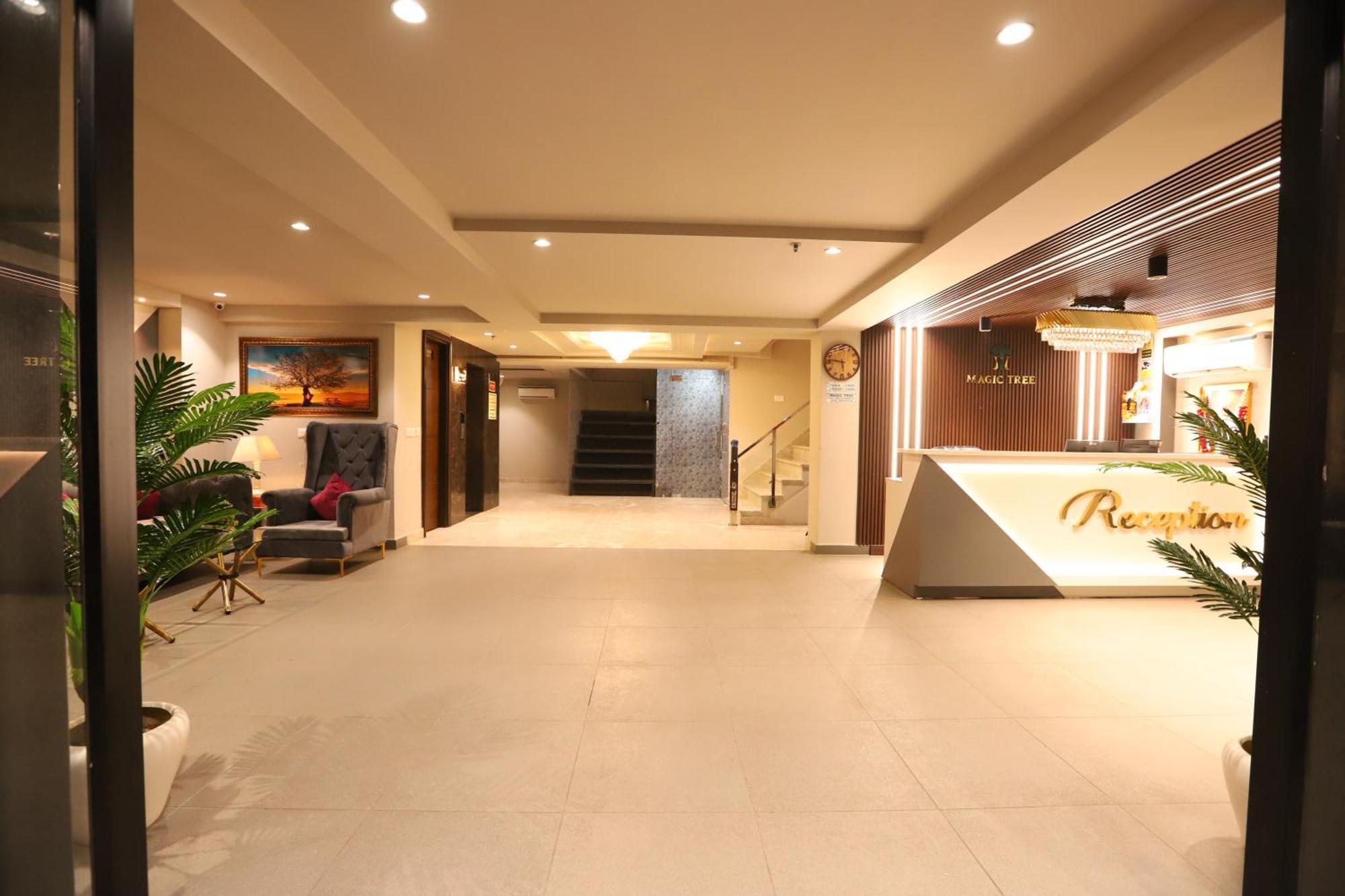 Hotel The Magic Tree - Paharganj Nové Dillí Exteriér fotografie