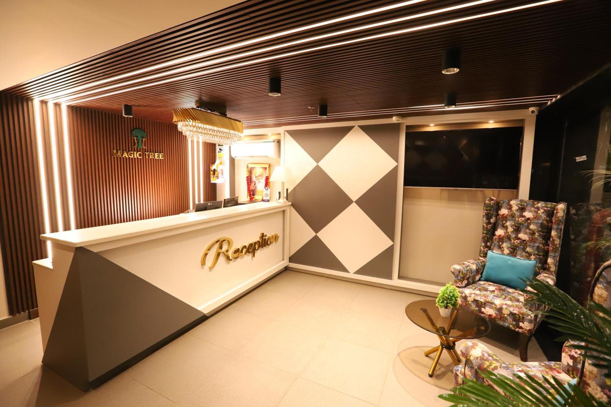 Hotel The Magic Tree - Paharganj Nové Dillí Exteriér fotografie